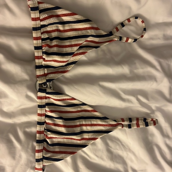 Red white and blue bikini - Picture 4 of 5